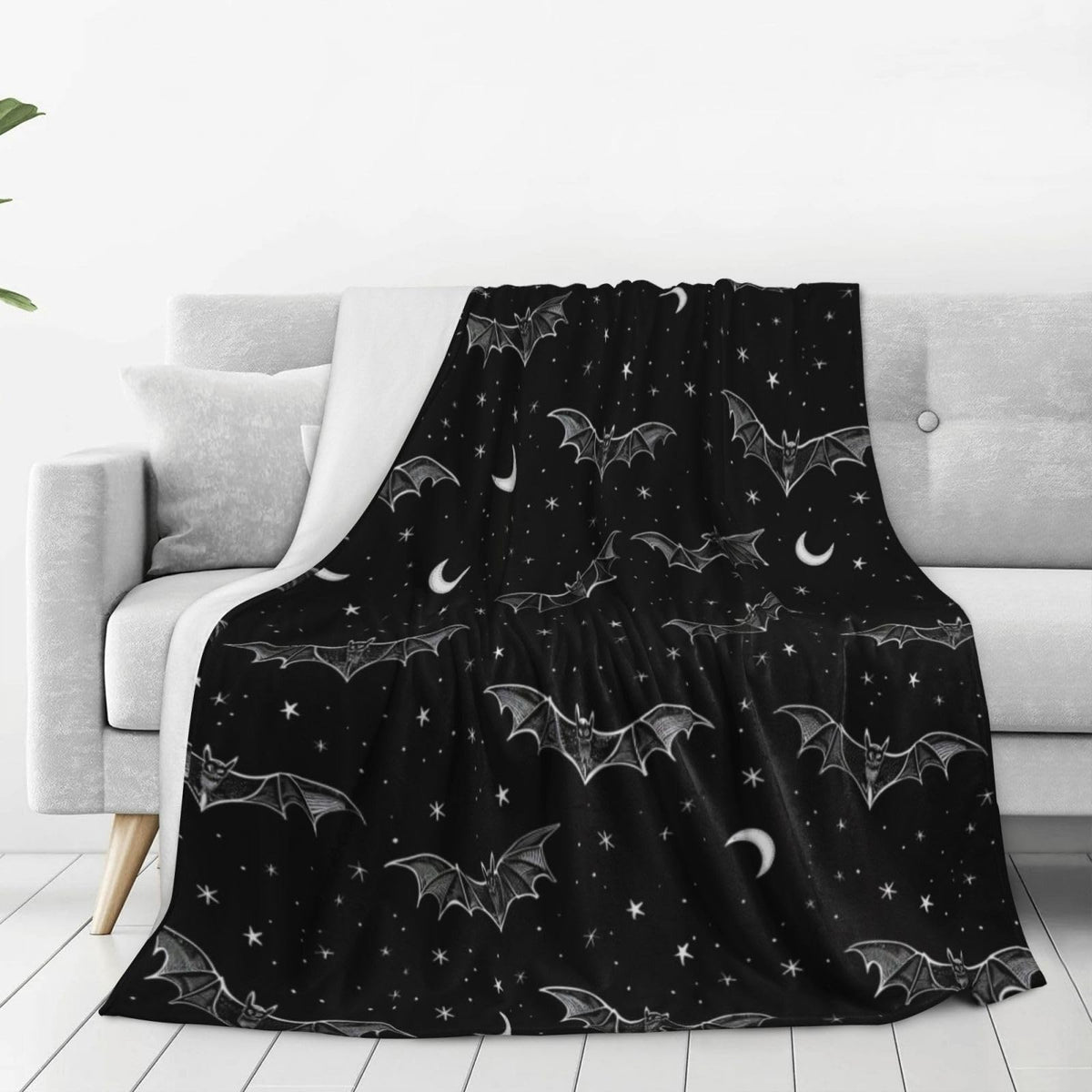 Bat Blanket, 50x60in, Soft Cozy Lightweight Flannel Throw with Goth Spooky Night Sky, Gifts Blankets for Women, Kids, Gothic Halloween Lovers, Travel Bed Living Room Home Decor