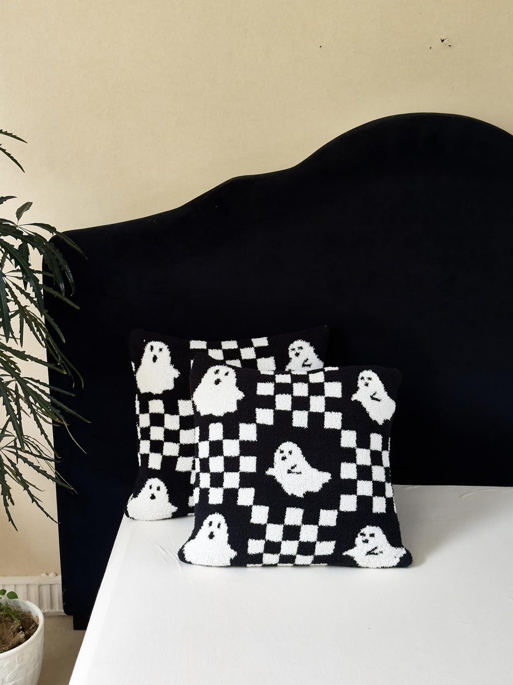 Ultra Soft Cozy Checkered Ghost Happy Halloween Knitted Throw Pillow Cover Fluffy Microfiber Checkerboard pillocase Lightweight Decorative for Sofa Bed 18 Inches Both Sides Black